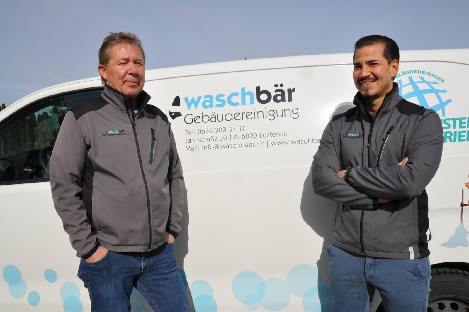 Käufer und Verkäufer Waschbär Gebäudereinigung Foto: handout